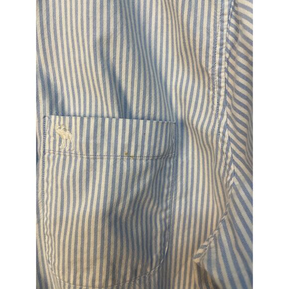 Abercrombie & Fitch Muscle Fit Collared Button Down Striped Shirt Blue/White XL - Picture 4 of 9